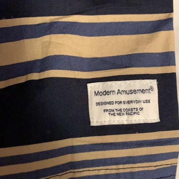 Men's swim trunks, navy and cream color - Picture 5 of 6